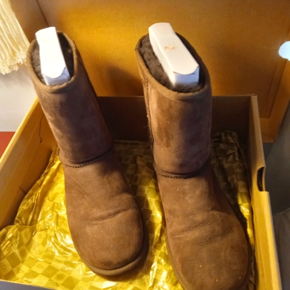 Ugg boots 👢🛑SOLD🛑 - Picture 1 of 5